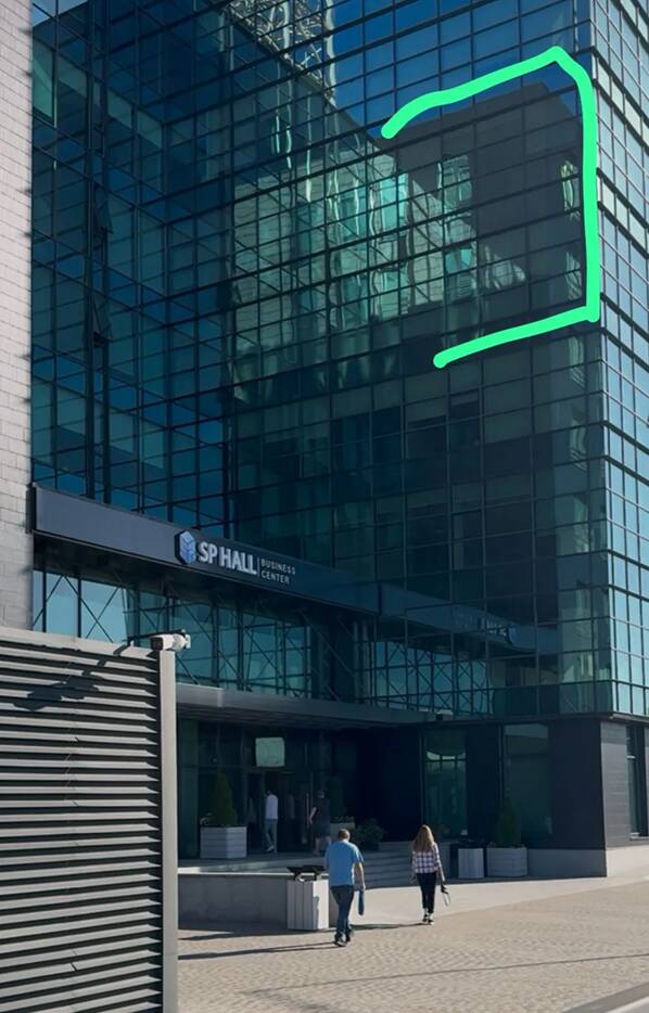 «Инвестируйте» в обман: в SP Hall найден офис фальшивой финансовой компании dqxikeidqxiqrdsld