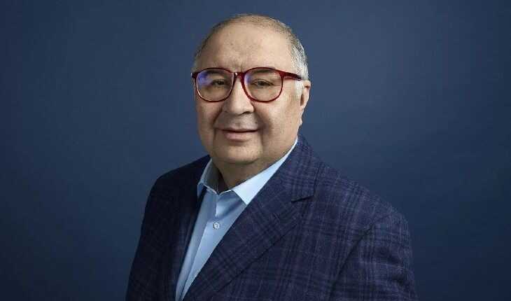 Рынок сотовой связи попал в передел Усманова и Евтушенкова