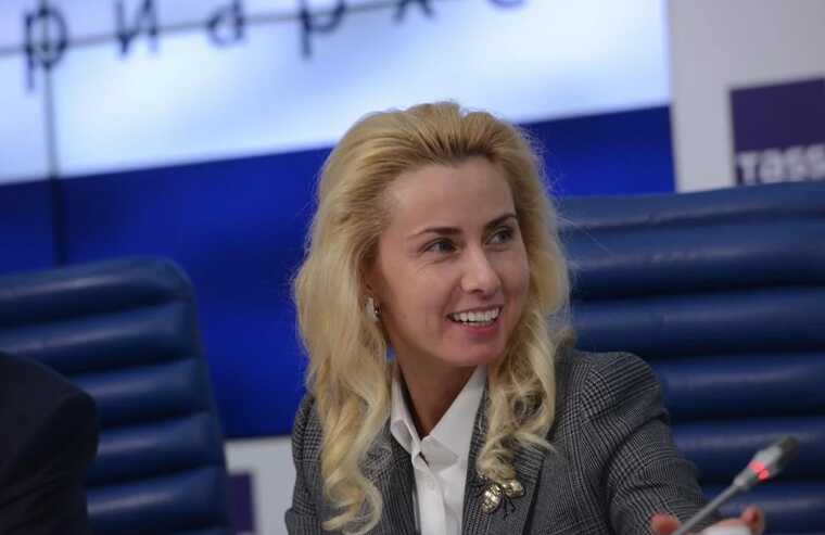 Жена министра Куренкова Елена Мильская в роли серого кардинала МЧС