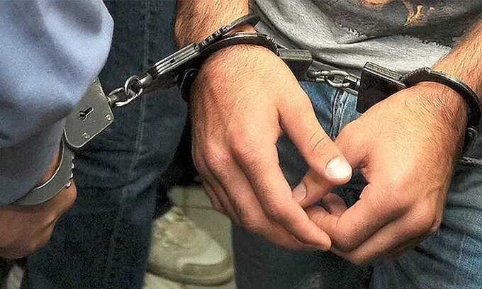 Российского подростка арестовали за планы поджечь военкомат