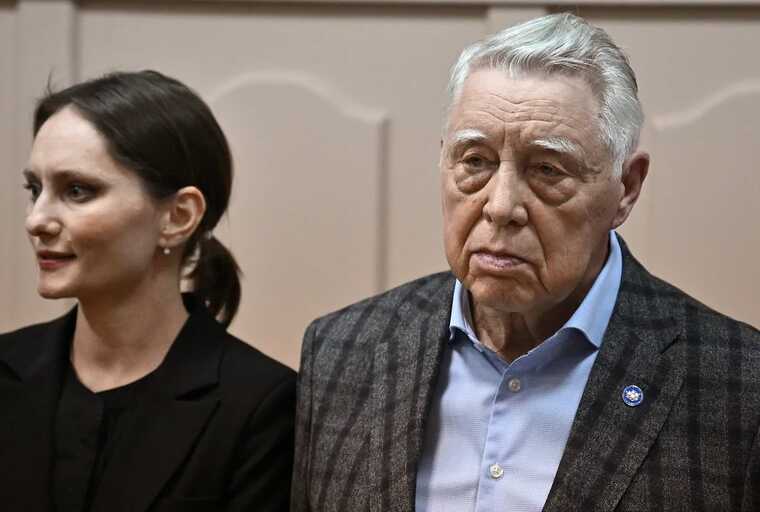 Телескопостроители в России вымирают быстрее вынесения им приговора