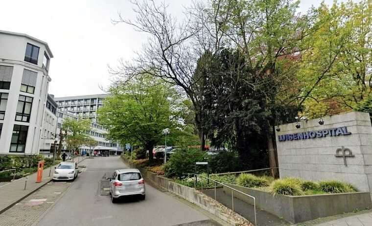 Неизвестный взял в заложники несколько человек в немецком Ахене