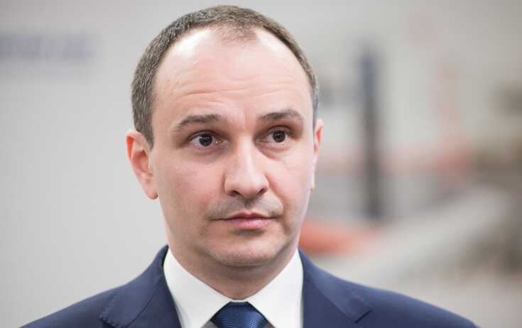 Главу российской энергетической компании решили уволить