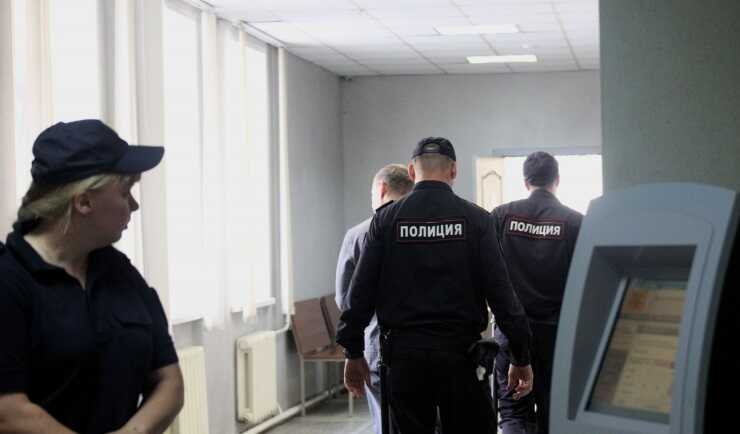 В Петербурге задержали замначальника отдела приватизации по делу о мошенничестве