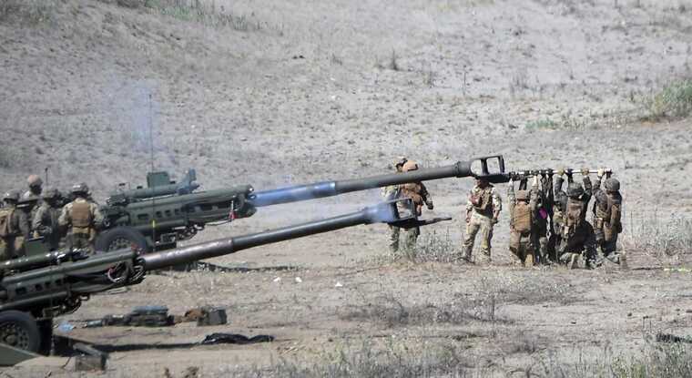 США и Филиппины проводят боевые учения вблизи Тайваня