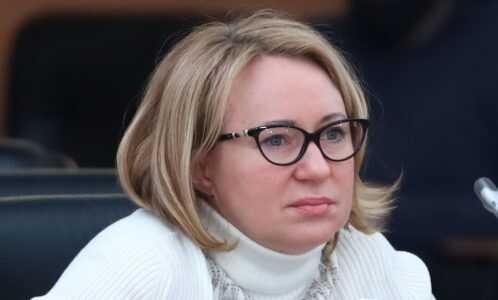 Экс-глава ИД "Коммерсант" пристроилась к Таврину под крыло