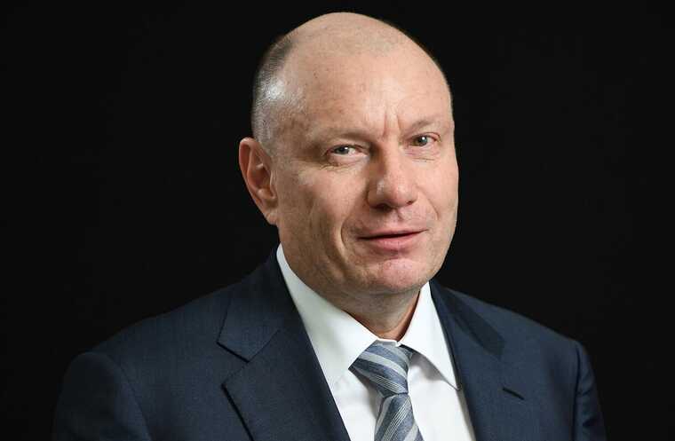 Потанинское «депо»: миллиарды на госимуществе