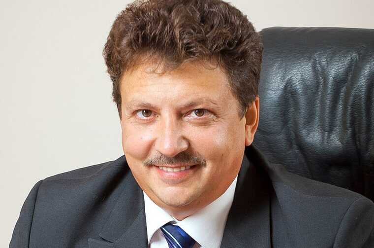 От «Дихлофоса» к баночной монополии: как возник новый олигарх Алексей Сагал?