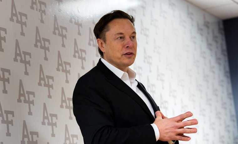 Маск осудил позицию Зеленского, назвав его решения «жестокими и бесчеловечными»
