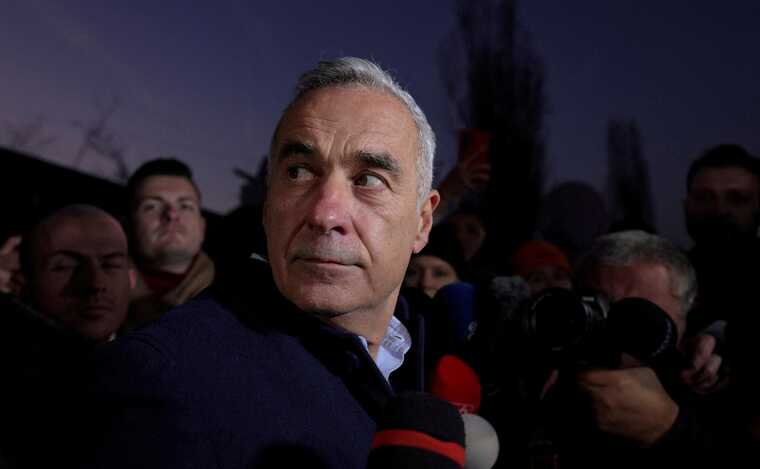 Конституционный суд Румынии отклонил первые иски против Кэлина Джорджеску