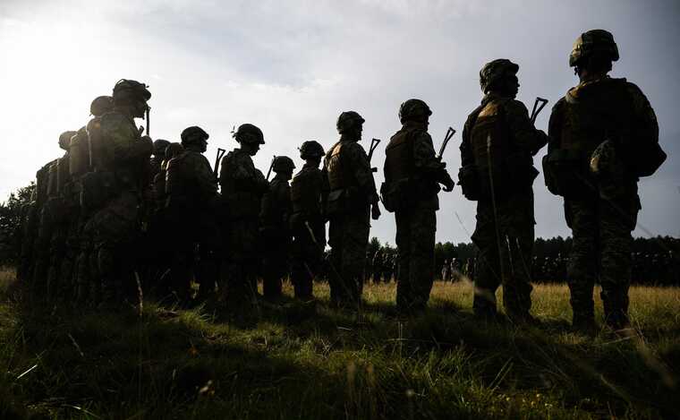 Франция и Британия пересмотрели планы по отправке миротворцев в Украину