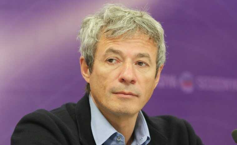 Следствие требует ареста олигарха Мошковича по делу о хищениях