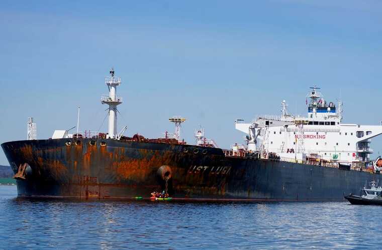 Россия укрепляет позиции в мировом нефтяном рынке благодаря "теневому флоту"