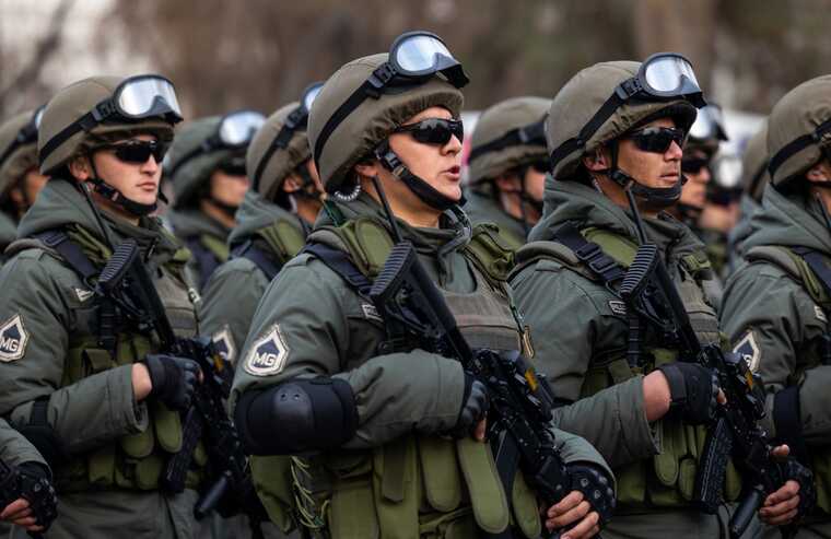 Власти Узбекистана займутся проверкой граждан, подписавших контракты с Минобороны РФ