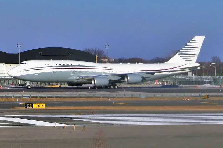 Министерство обороны США официально получило Boeing от Катара для Трампа