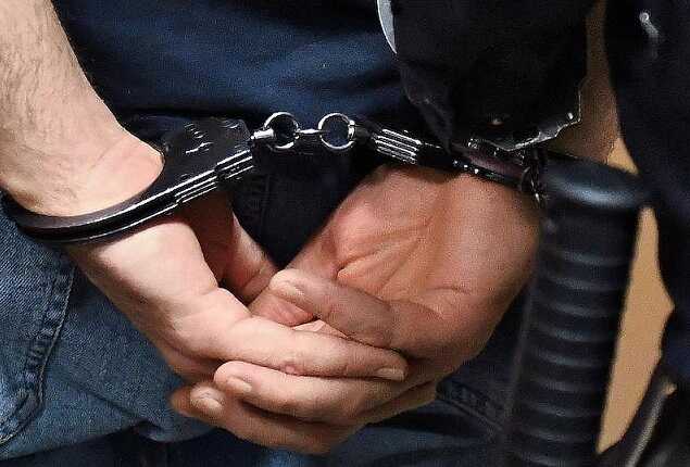 Суд признал экс-судью Дениса Букина виновным в мошенничестве с квартирами умерших москвичей