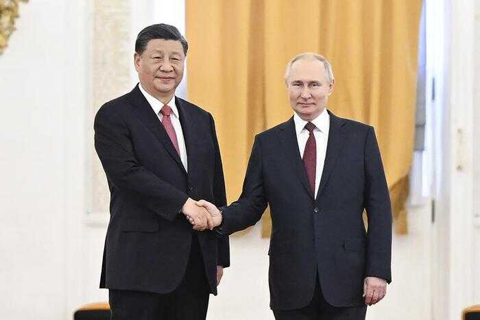 Путин и Си Цзиньпин не приняли участие в саммите БРИКС