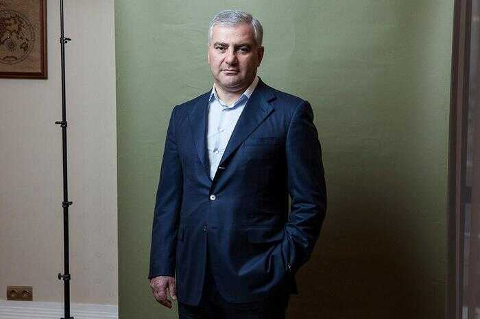 Российский бизнесмен Самвел Карапетян арестован в Армении по обвинению в попытке свержения власти