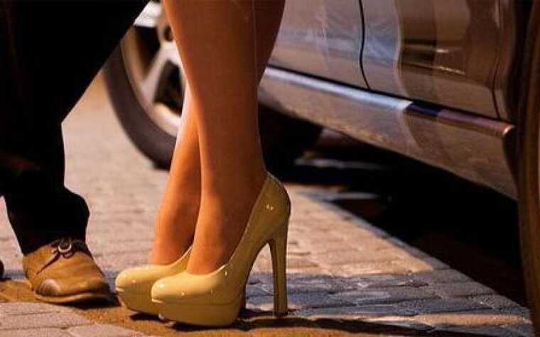 Московские проститутки начали отмечать кондиционер в своих апартаментах на популярном сайте