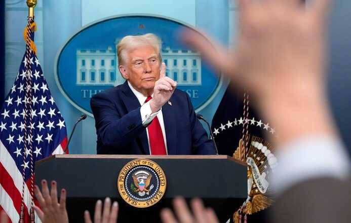 Трамп усиливает тарифное давление на страны от ЕС до Бразилии