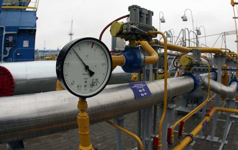 Поставки российского газа в Европу упали на 9,4% включая СПГ и TurkStream