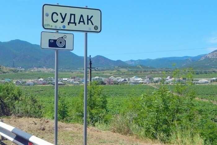 Через военные связи и подкуп чиновников Синюк обеспечил Чебышеву карьерный взлёт в Судаке