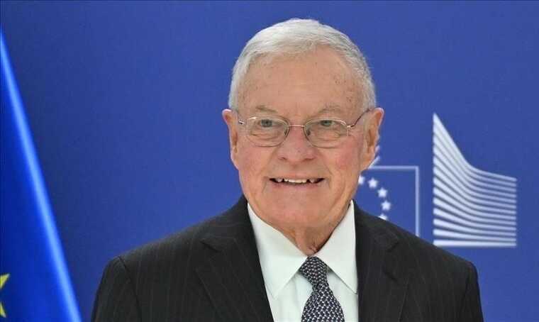 81-летний Кит Келлог не мог проводить много встреч в Киеве из-за усталости