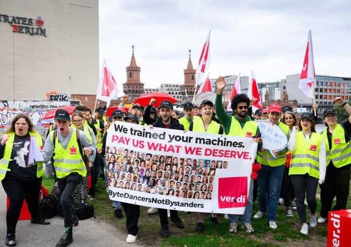 В Берлине бастуют модераторы TikTok из-за угрозы увольнения