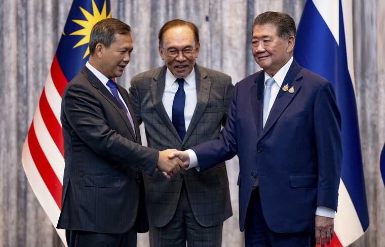 После пяти дней боёв Таиланд и Камбоджа договорились о перемирии