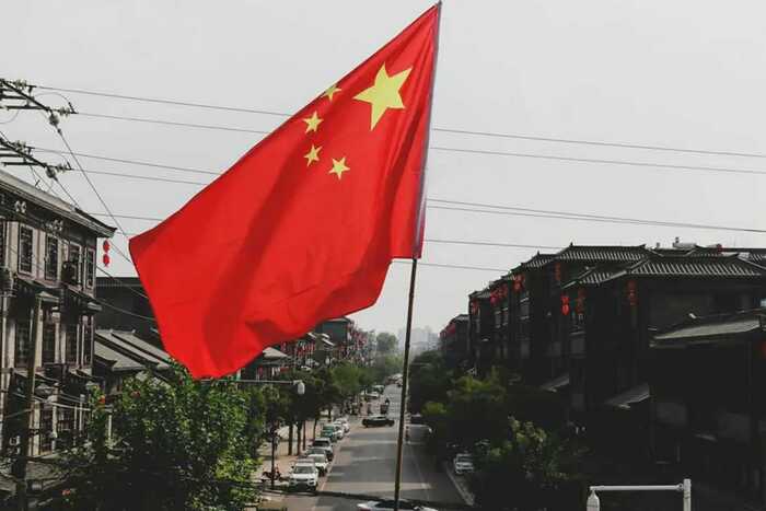 Китайские власти ввели жёсткий запрет на выезд за границу для госслужащих всех уровней