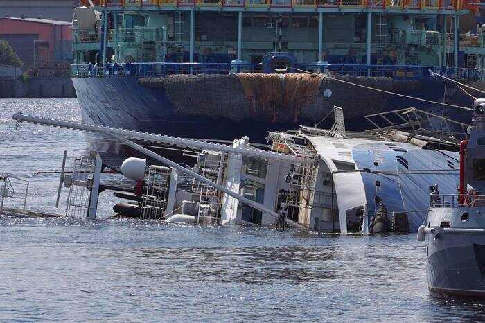 Ночные попытки спасти буксир «Капитан Ушаков» у Балтийского завода окончились провалом