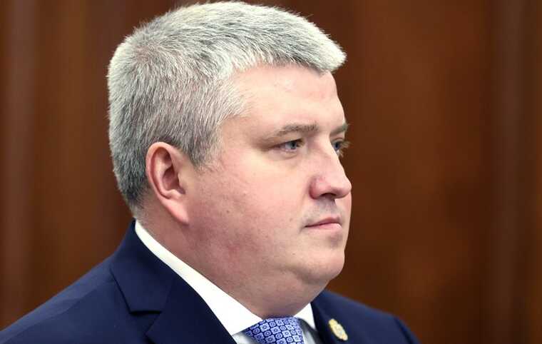 И.о. губернатора Дронов уличен в выводе налогов «Акрона» через подконтрольные фонды