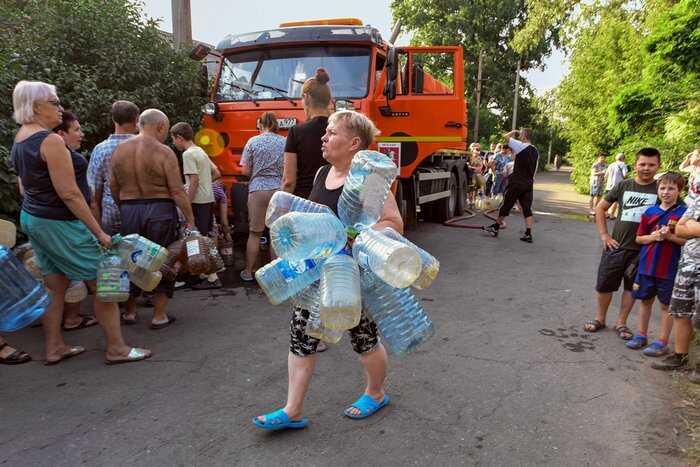 Без водоснабжения и тепла: ситуация в ДНР вызывает тревогу у местных жителей