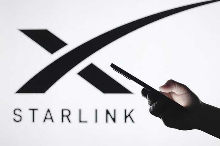 Польша опровергла слухи об отключении Starlink для Украины