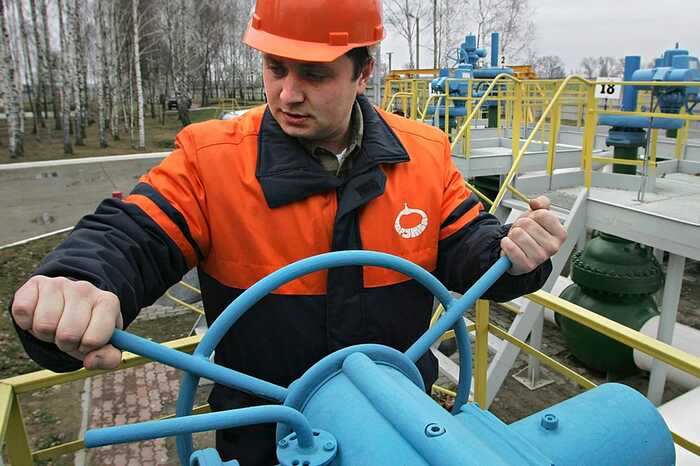 ЕС вводит таможенные тарифы на российскую нефть для Венгрии и Словакии