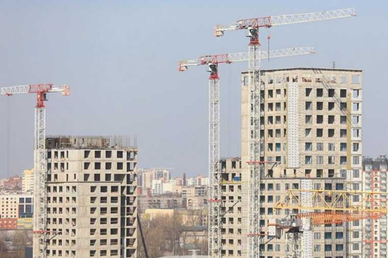 Миллиарды прибыли и низкое качество: покупатели страдают от массовой застройки Санкт-Петербурга