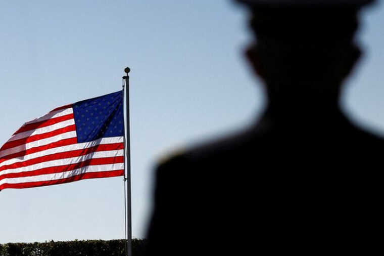 Из-за частичного закрытия правительства США 1,3 миллиона военнослужащих не получили зарплату