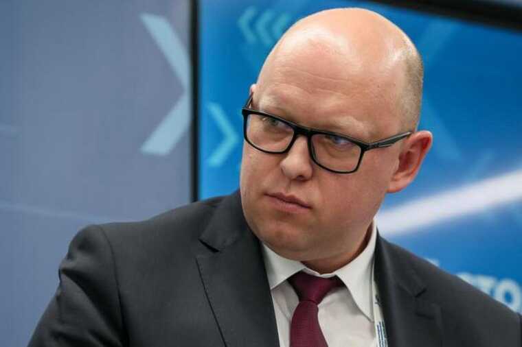 Министр дорожной инфраструктуры Челябинской области Алексей Нечаев помещён под домашний арест