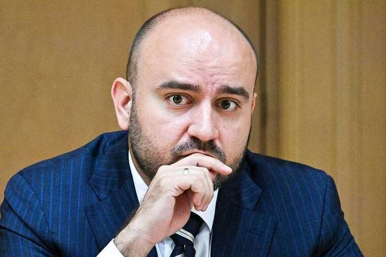 В Самарской области обострились отношения между губернатором Федорищевым и региональным парламентом