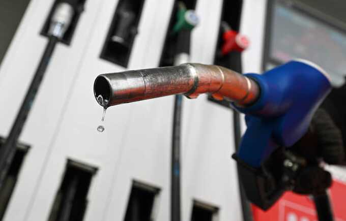 Дефицит бензина создает перебои на АЗС Челябинской области