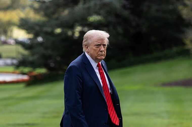 Трамп потребовал расследовать обстоятельства своего «украинского импичмента» после двух бесед с Зеленским