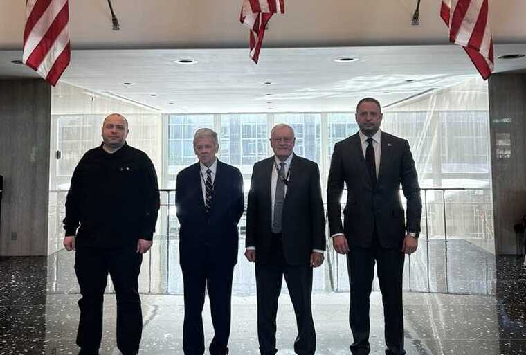 Перед встречей с Зеленским американские дипломаты провели переговоры с украинской делегацией