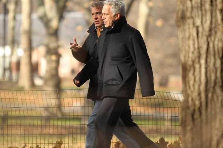 Принц Эндрю лишён титула герцога из-за участия в деловых связях с Джеффри Эпштейном