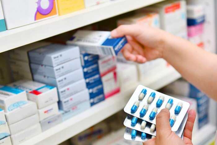 Импортозамещение не спасло: российские аптеки остались без «Климонорма»