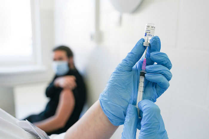 В нескольких регионах России зафиксирован дефицит вакцины от коклюша