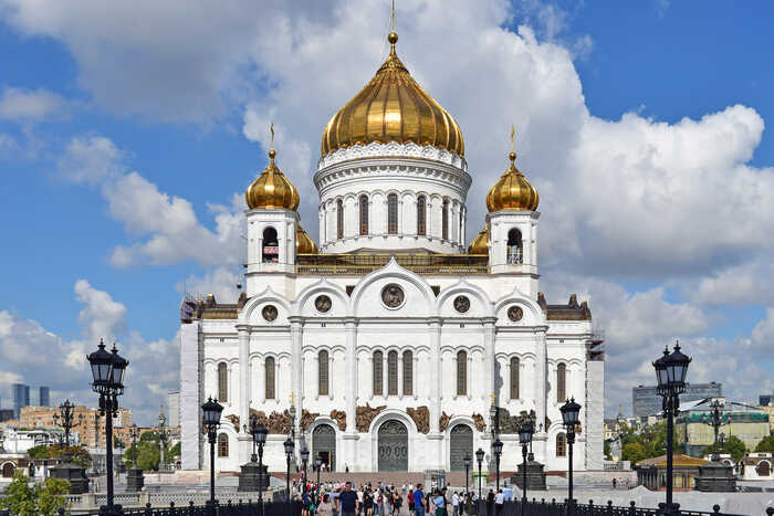 РПЦ заявила, что женщины должны «предупреждать мужей» о месячных