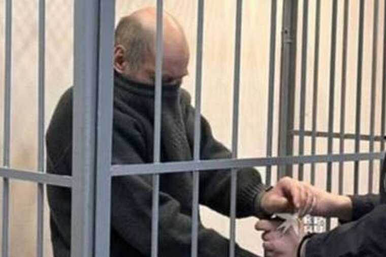 В Екатеринбурге педофил Владимир Смышляев переведен под домашний арест