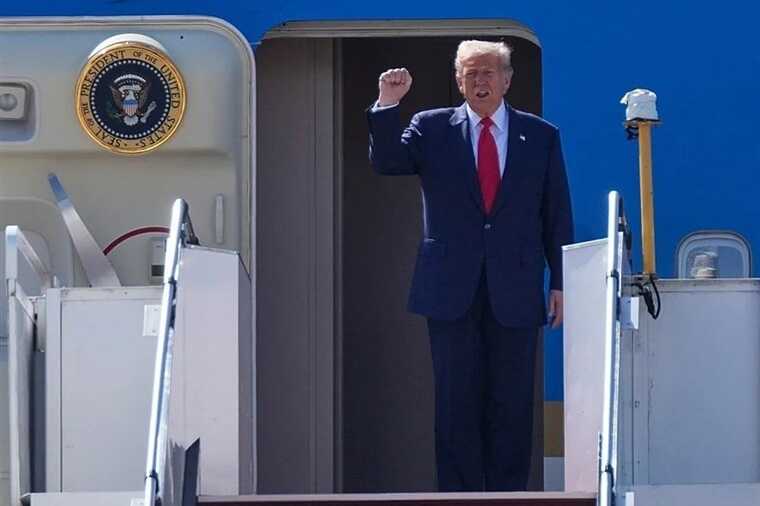 Трамп прилетел в Малайзию для участия в саммите АСЕАН