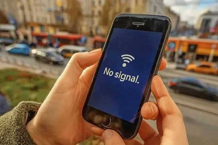 Отключение мобильного интернета в Архангельской области нарушило работу банковских приложений и мессенджеров