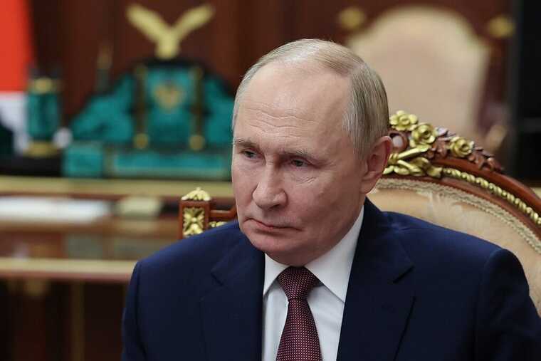 Паранойя Путина и зависимость от Китая: как Кремль реагирует на внутренние угрозы